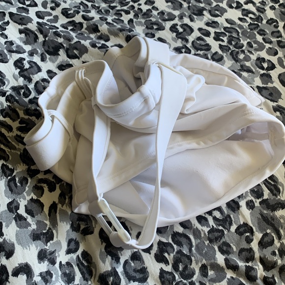 White spandex booty boy shorts Y2K yoga swim beach summer small - Picture 8 of 9